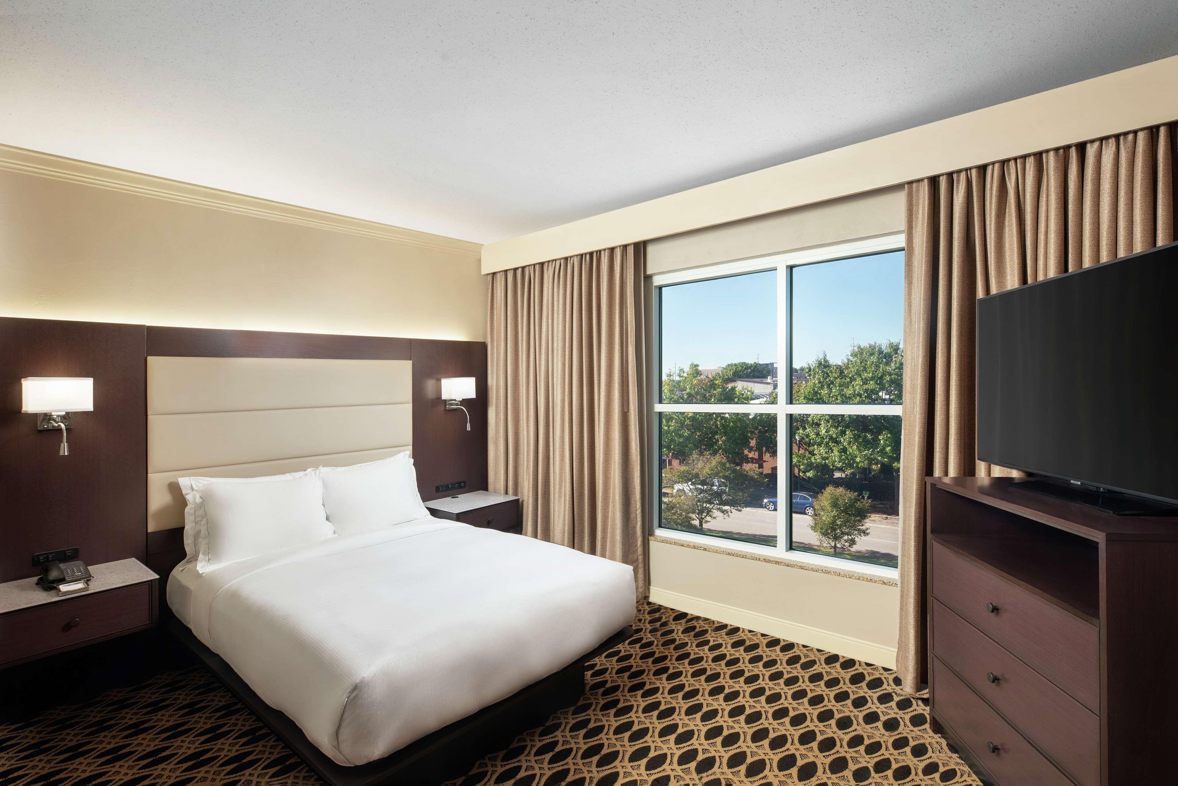 Hilton Columbia Center Hotel Bagian luar foto
