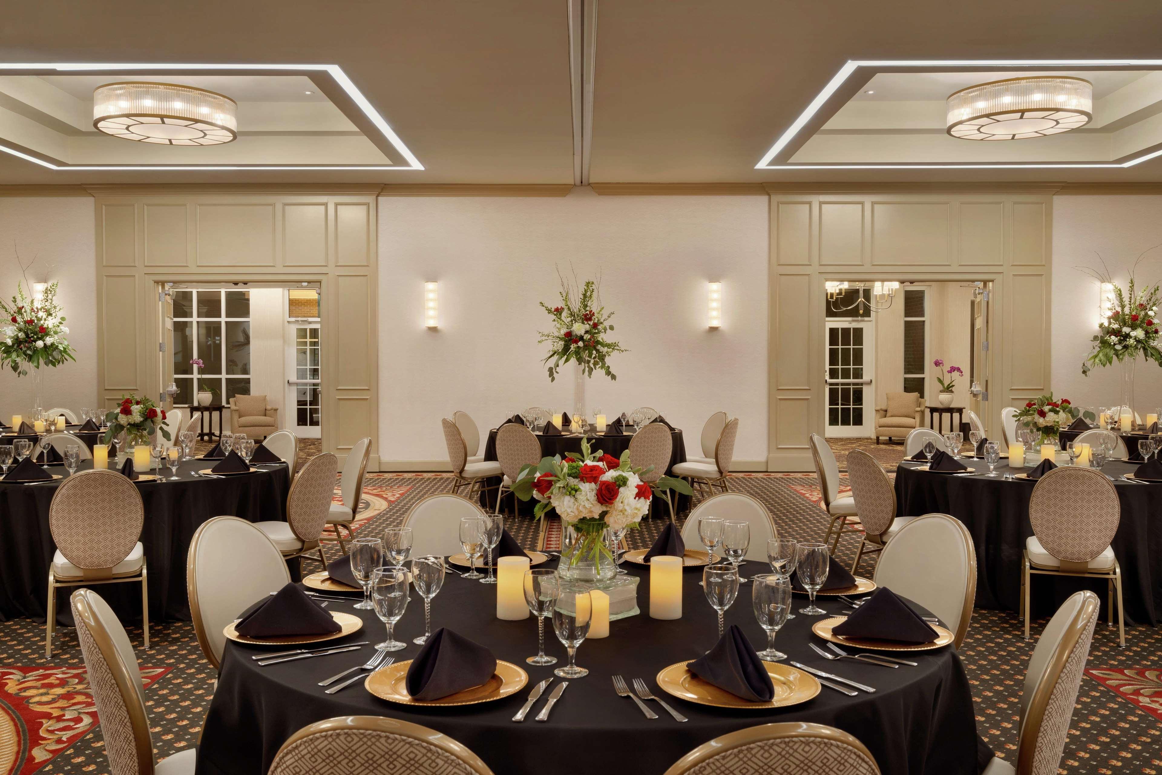 Hilton Columbia Center Hotel Bagian luar foto